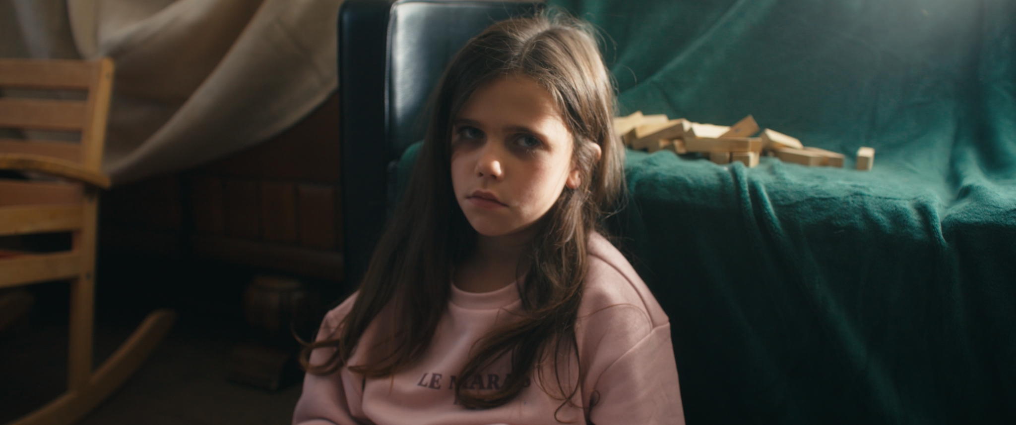 Stills_00_05_03_07