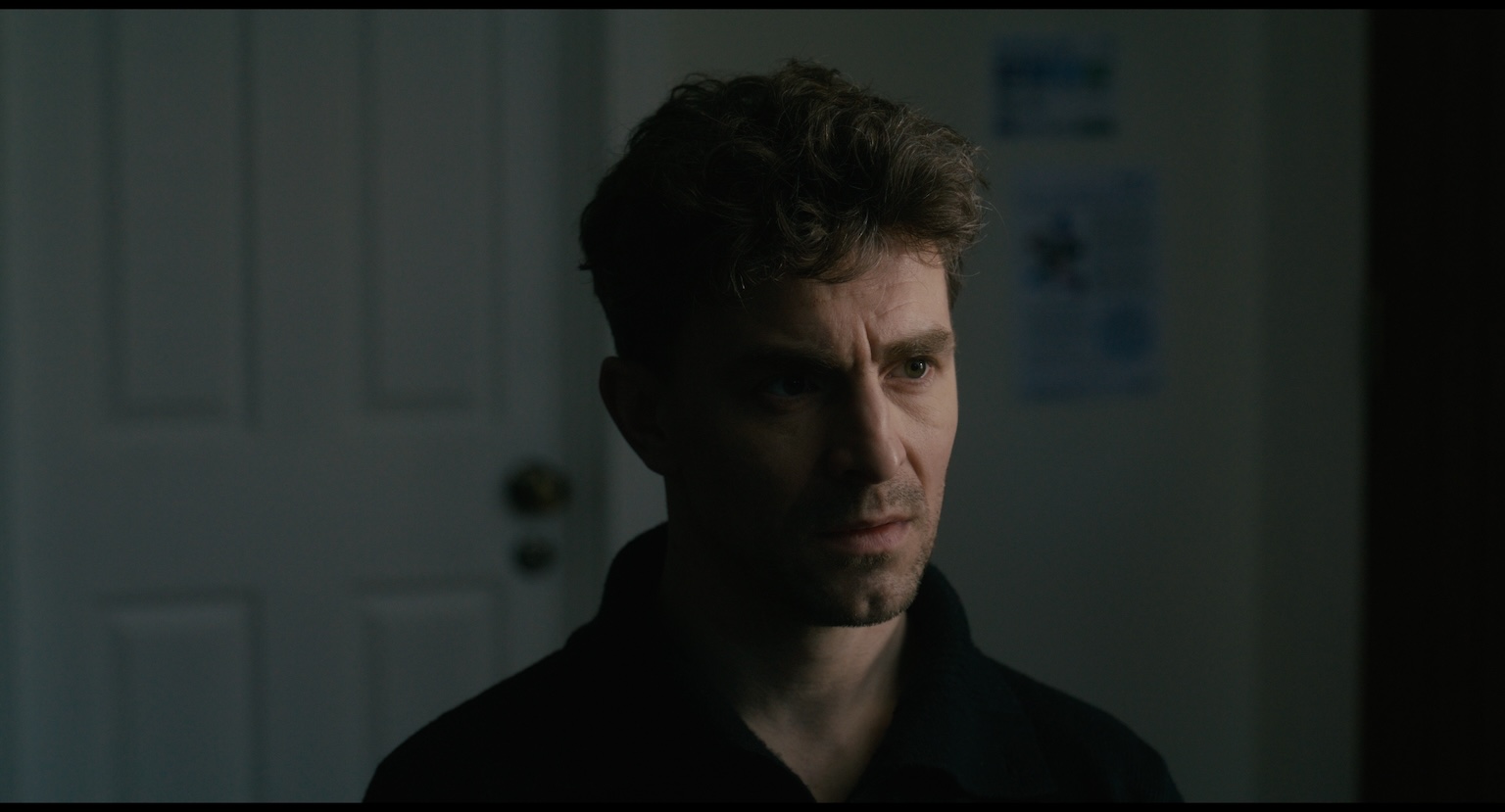 Corvidae_for stills_00_01_01_02